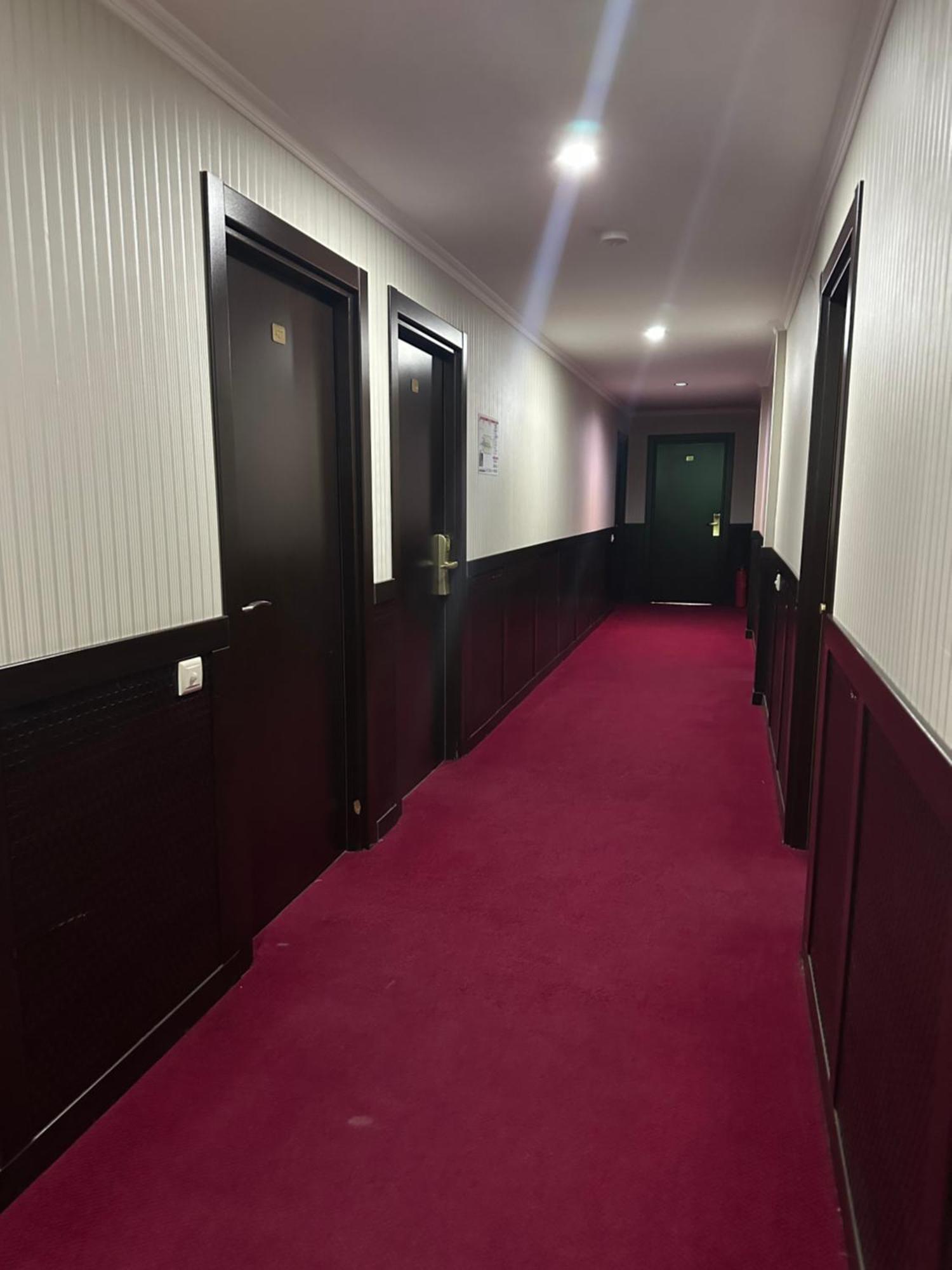 Hotel Rike Park Тбилиси Экстерьер фото