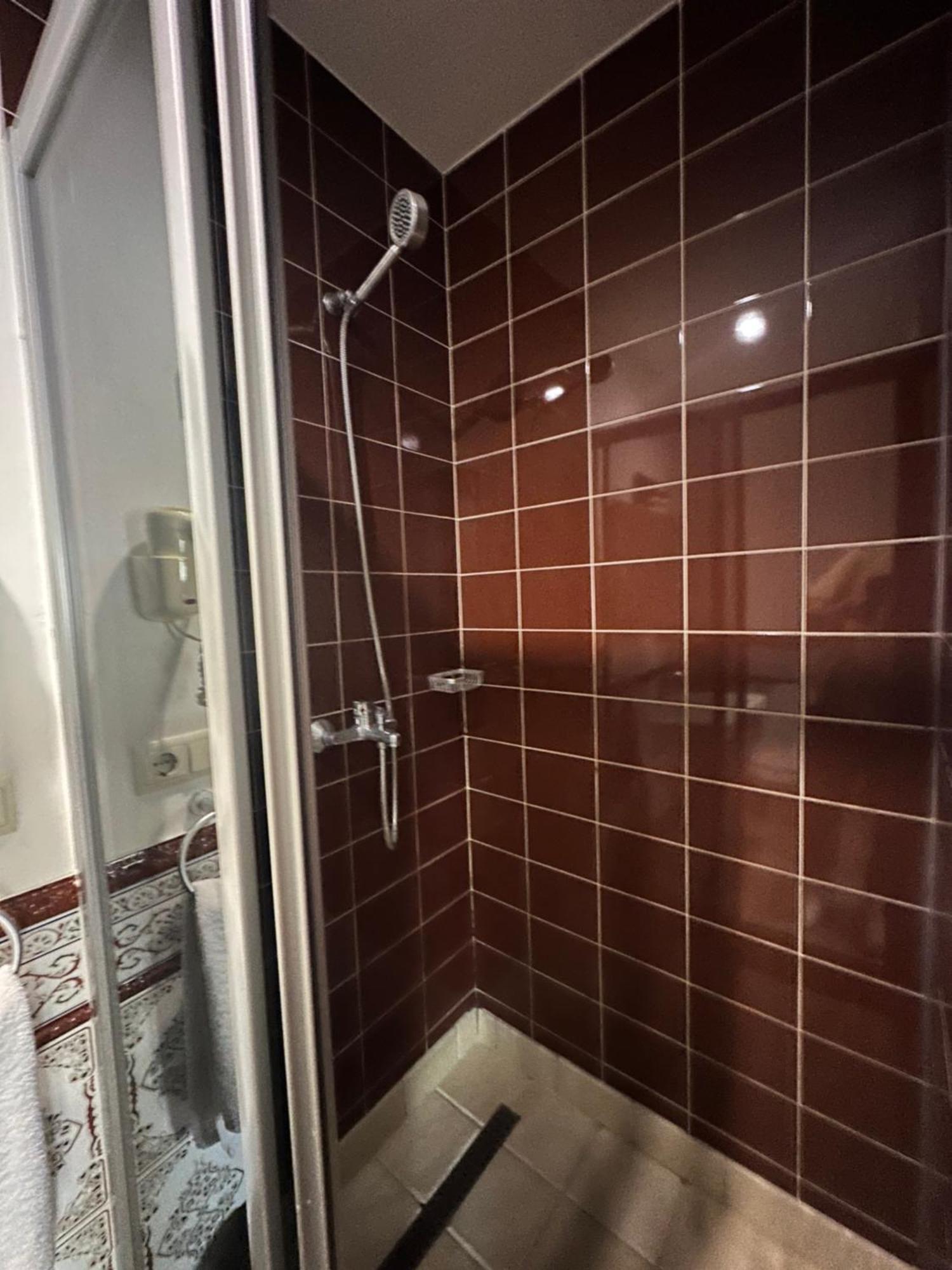 Hotel Rike Park Тбилиси Экстерьер фото
